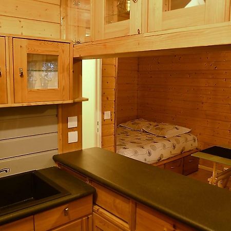 F1 Entier Cosy Style Chalet Montgeron, Proche Paris Екстериор снимка